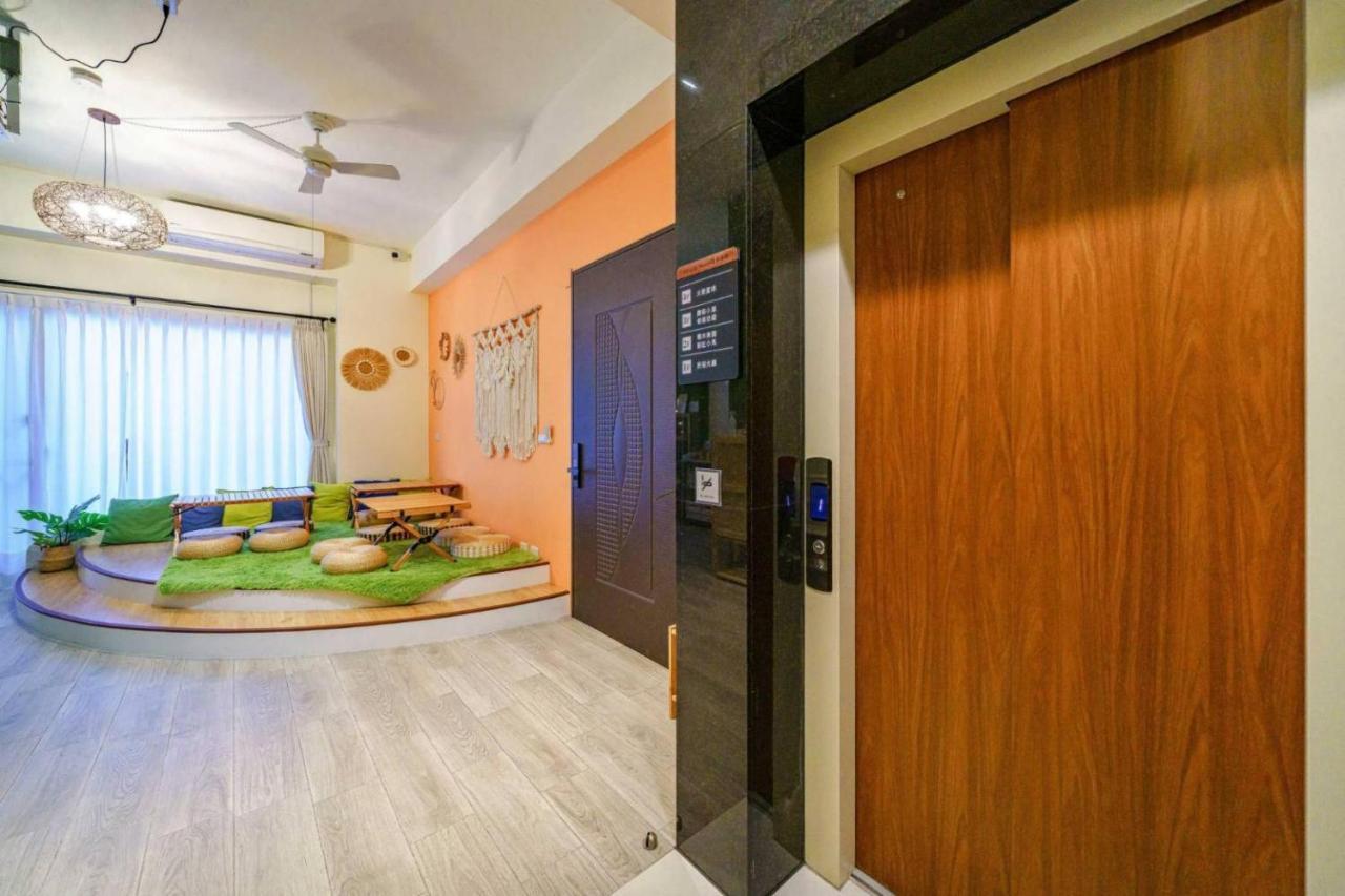 Sunlight Forest Homestay Tainan Exterior photo